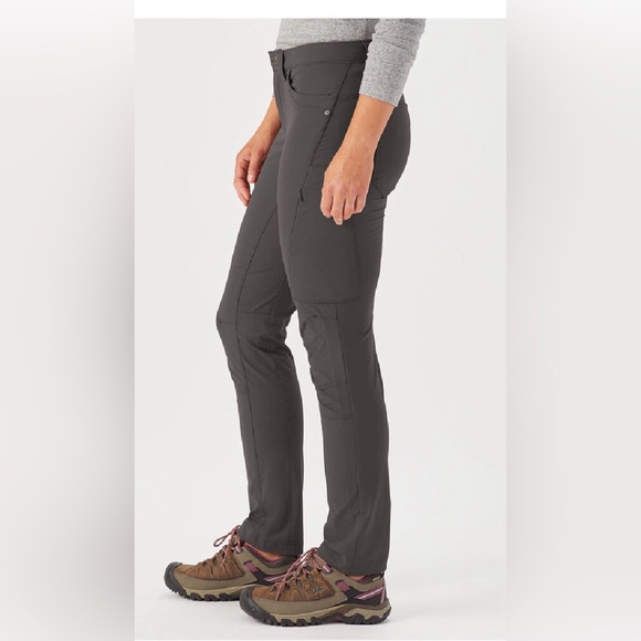 Duluth Woman’s Flexpedition slim leg pants size 10x29.  Like new condition- - Picture 9 of 13